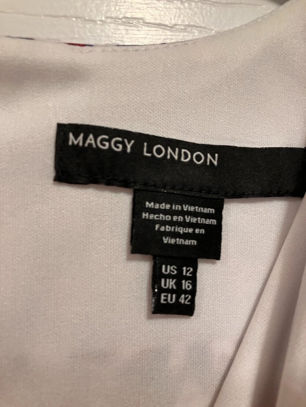 Maggy London Sleeveless Sheath Dress – Size 12 - Picture 5 of 8